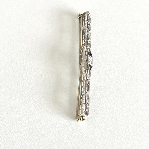 Antique 14K Solid White Gold Sapphire & Diamond Intricate Detail Bar Brooch Pin - Picture 10 of 12